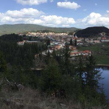 Фото номера Коттедж с 6 спальнями Дома для отпуска Twins Holiday Home г. Доспат 74