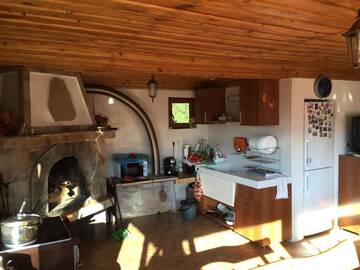 Фото номера Коттедж с 6 спальнями Дома для отпуска Twins Holiday Home г. Доспат 11
