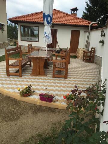 Фото номера Коттедж с 6 спальнями Дома для отпуска Twins Holiday Home г. Доспат 16